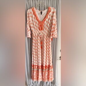 Me 2 Magic Anthropologie Bohemian Orange and White Patterned Maxi Dress Medium